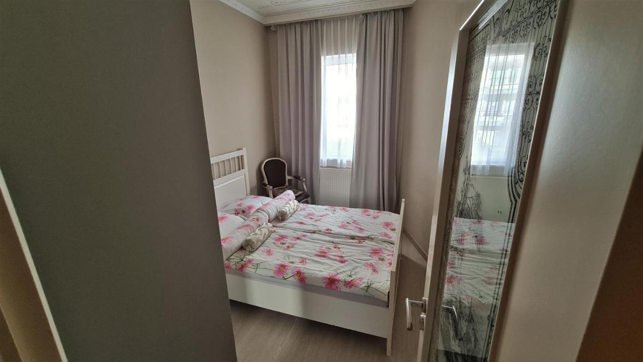 Classy Apartment At European Quarter บรัสเซลส์ ภายนอก รูปภาพ